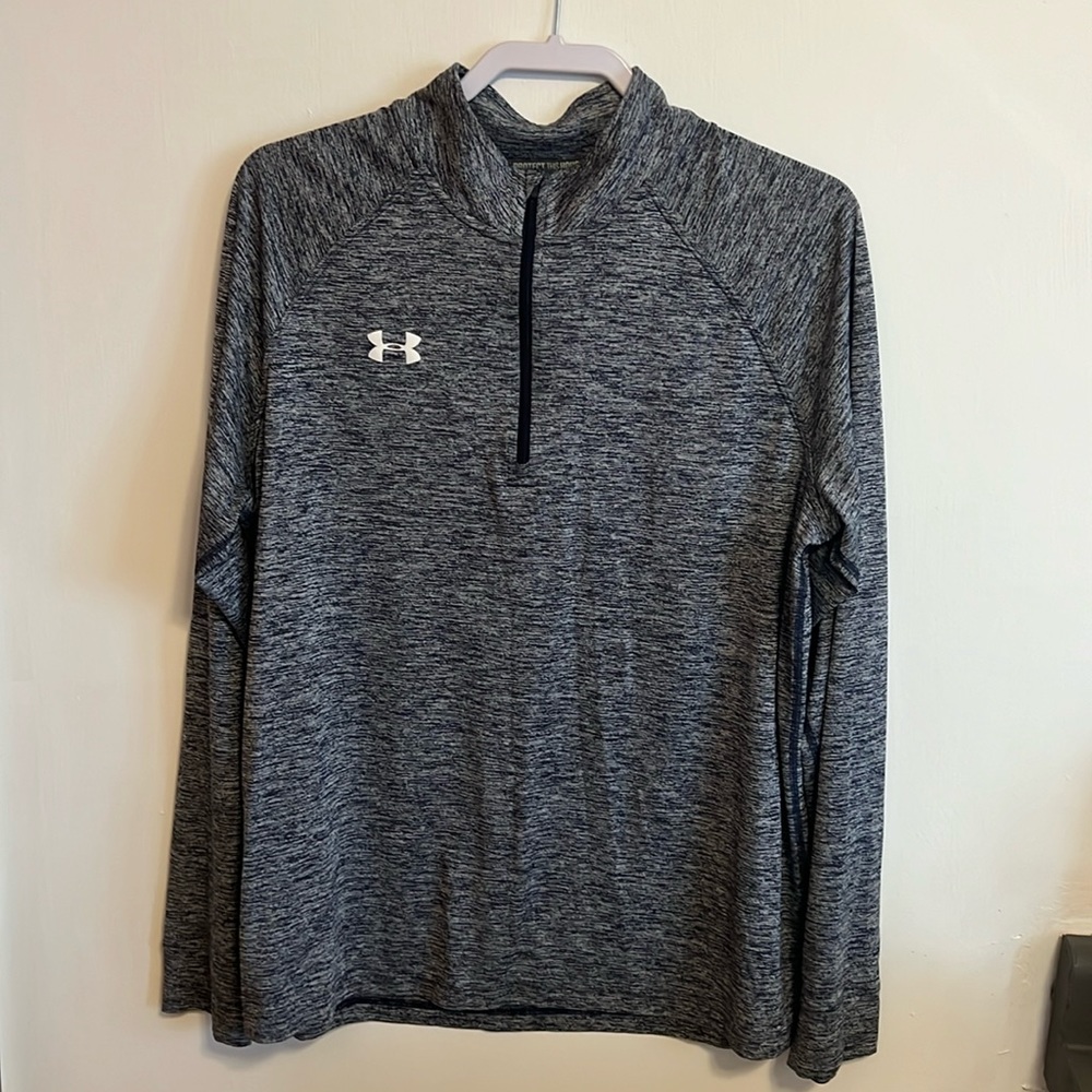 Under Armour, Men’s Long Sleeve, Heatgear, Size Lg